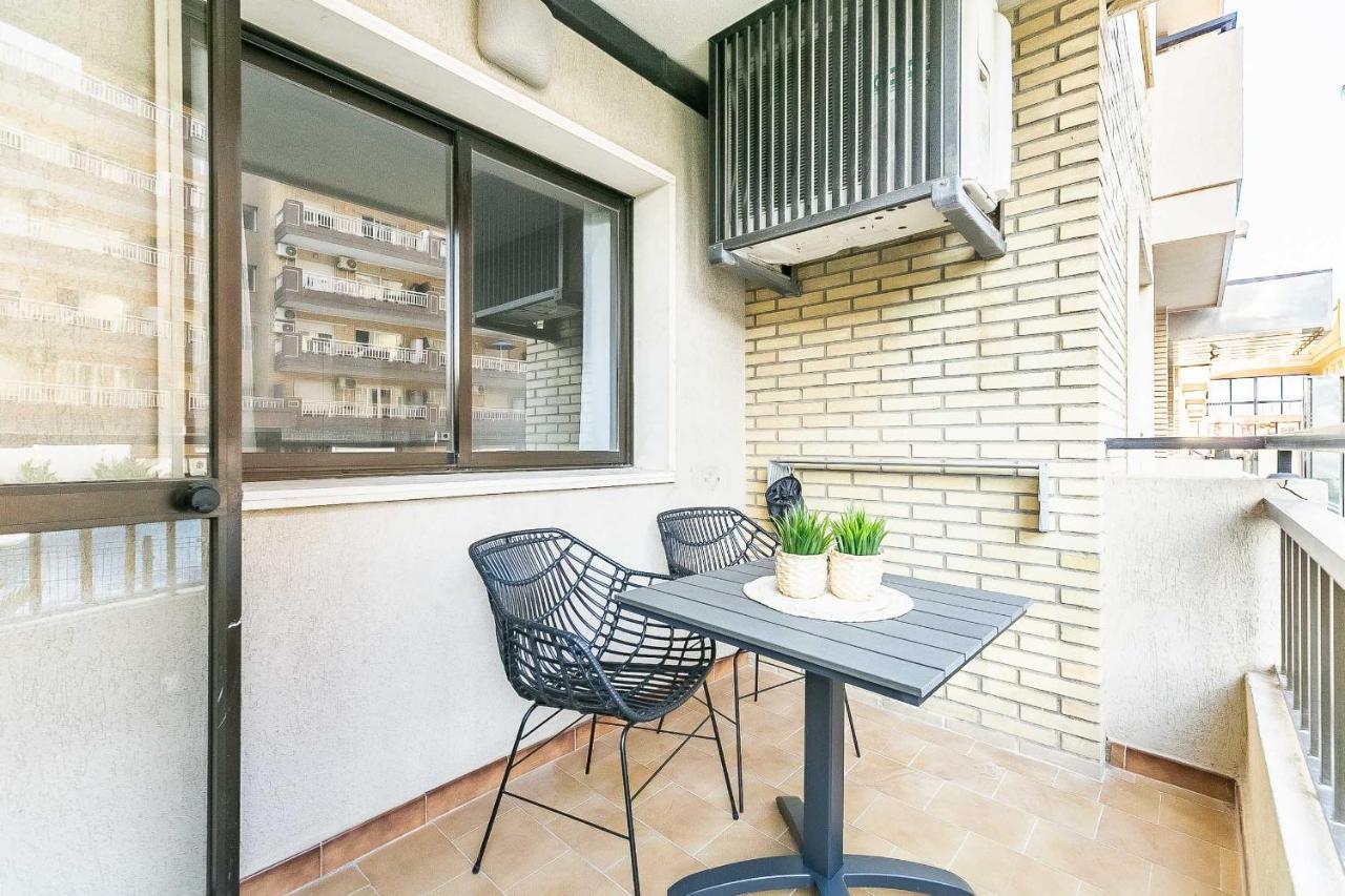 76-Lovely Beach Front Apartment In Fuengirola Dış mekan fotoğraf