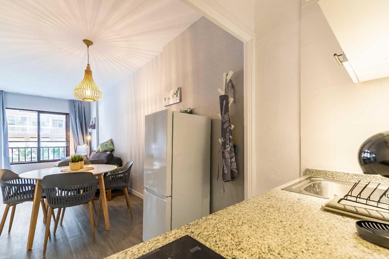 76-Lovely Beach Front Apartment In Fuengirola Dış mekan fotoğraf